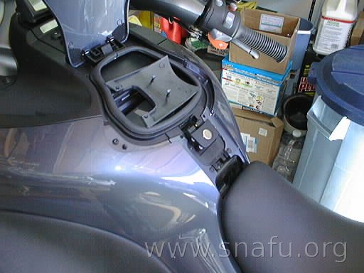 How to remove the seat on a bmw k1200lt #2
