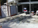 garage/entranceway