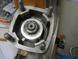 removing pinion bearing holder